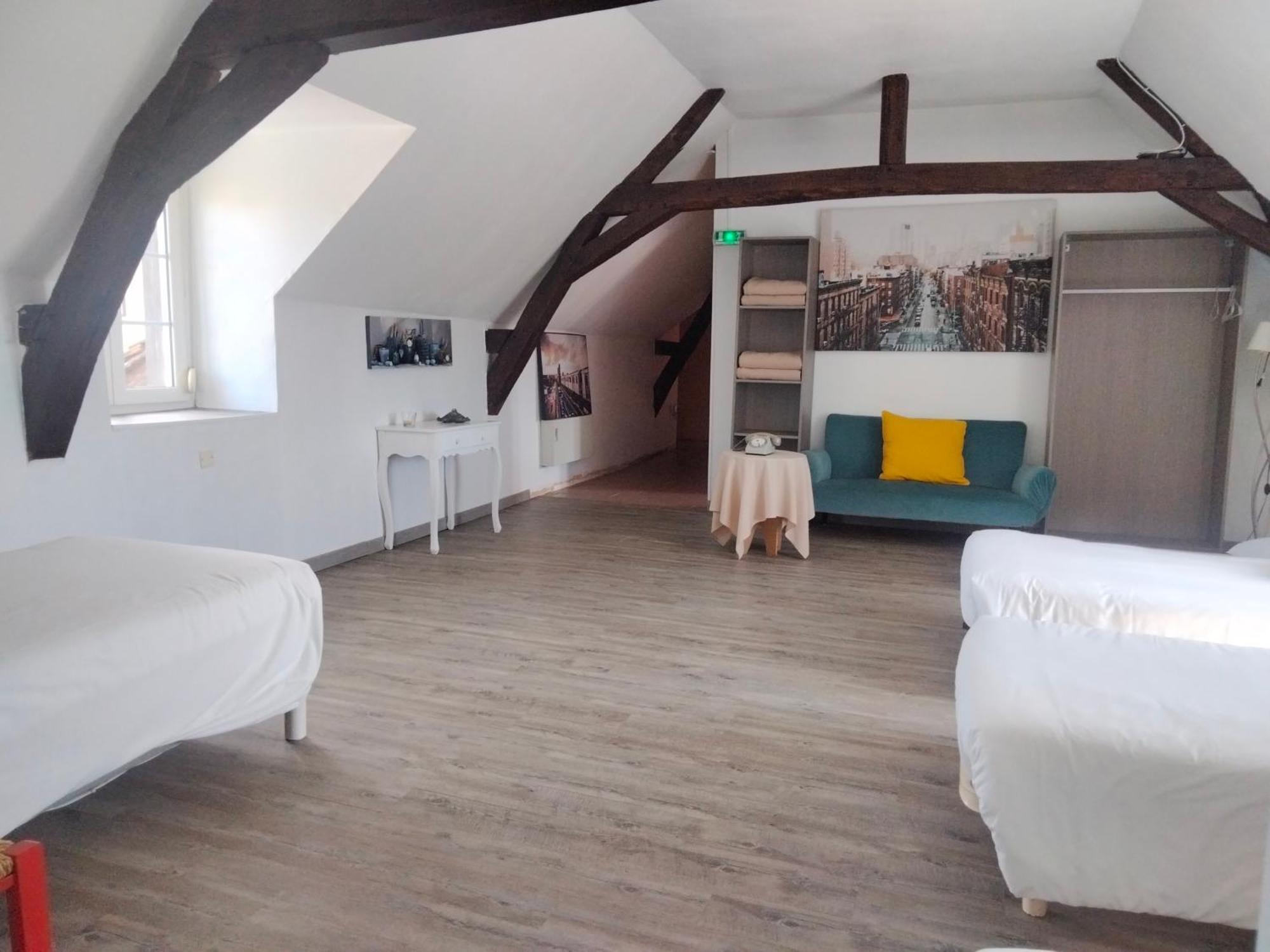 Gite & Chambre D'Hotes Du Moulin Villa Brûlon Esterno foto