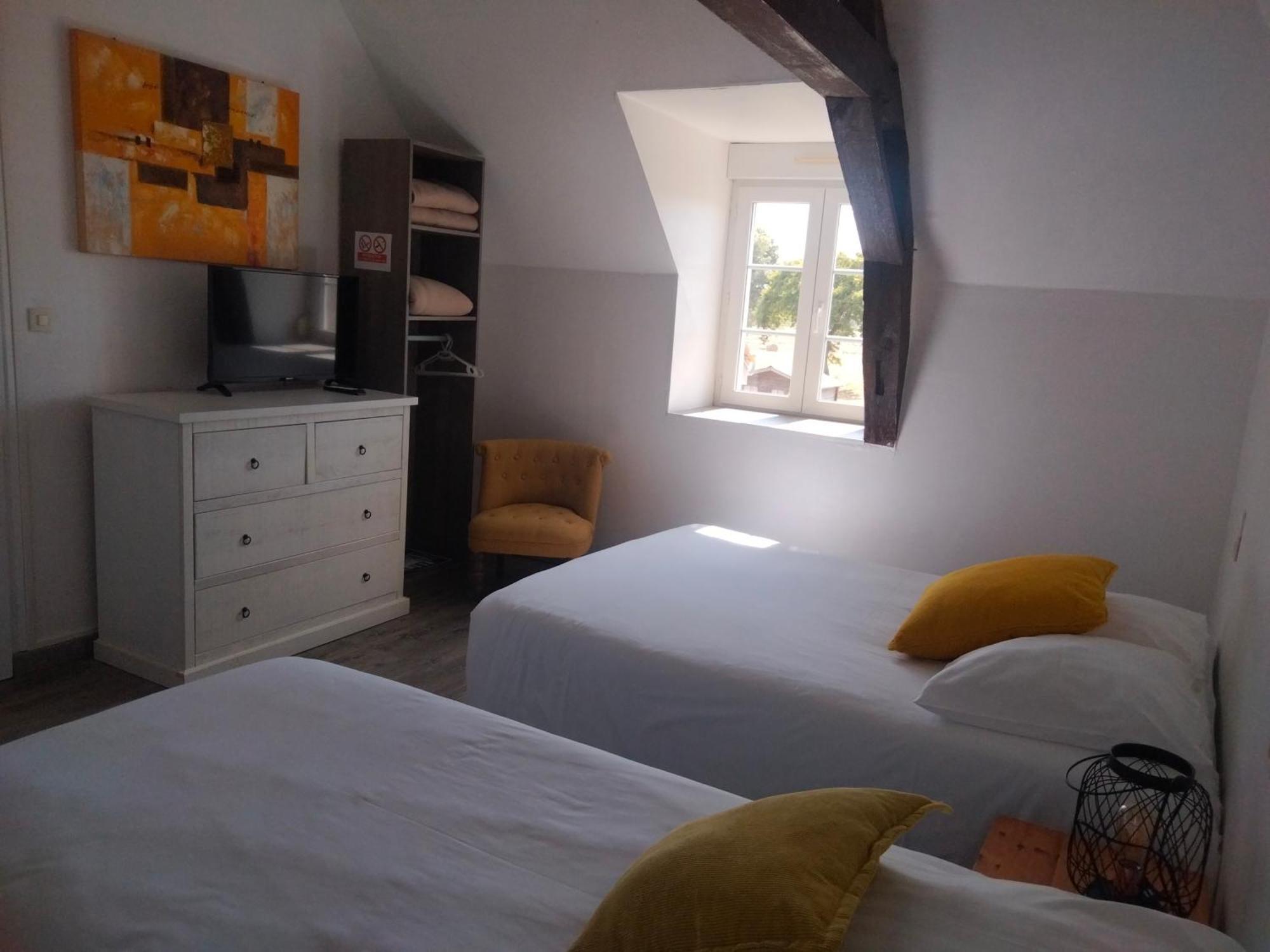 Gite & Chambre D'Hotes Du Moulin Villa Brûlon Esterno foto